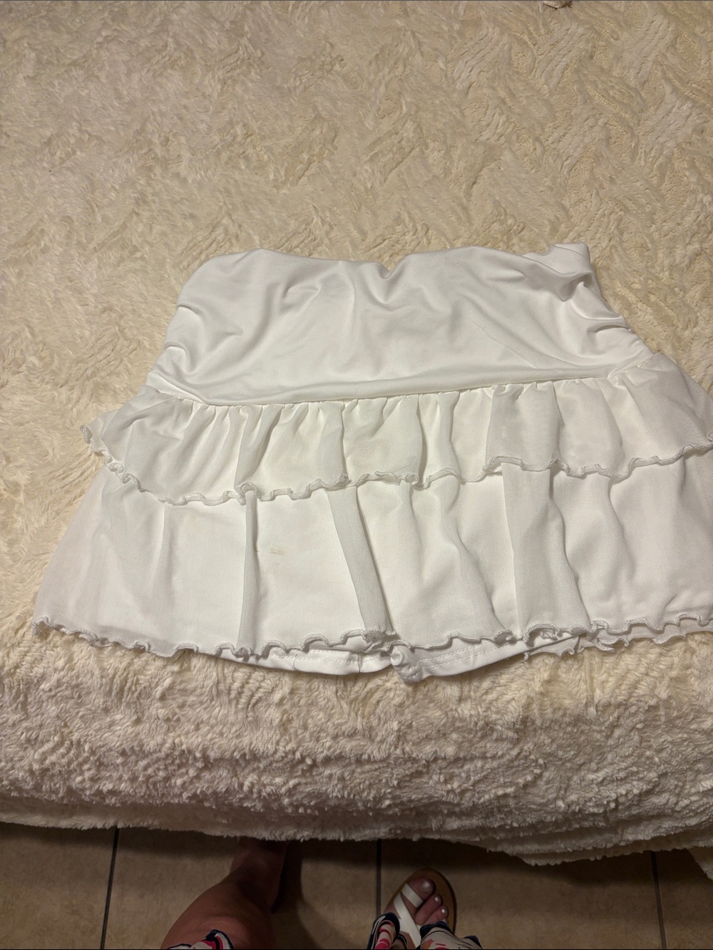 Joey Babi  white scort with ruffle